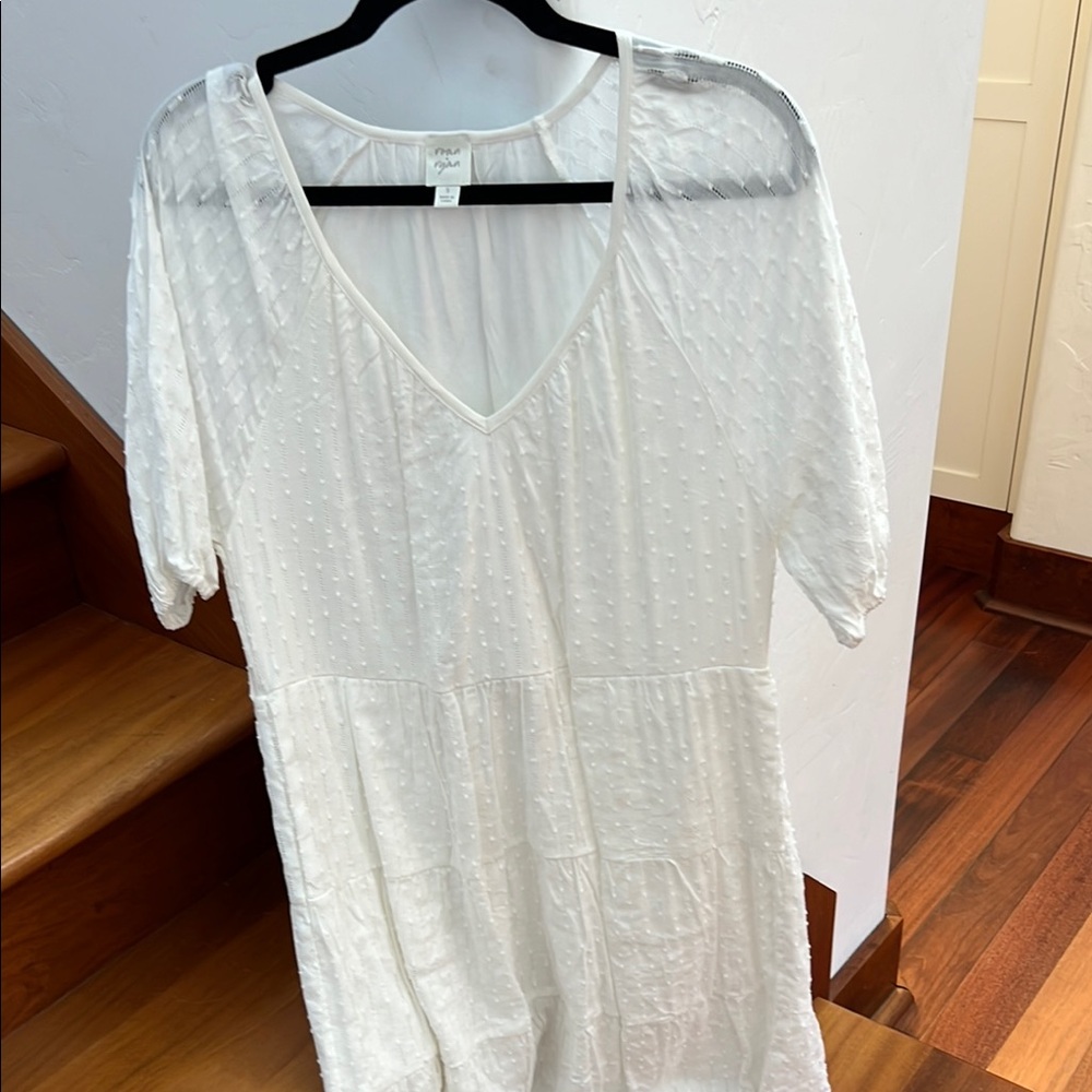 Roan + Ryan White Textured Women's dress